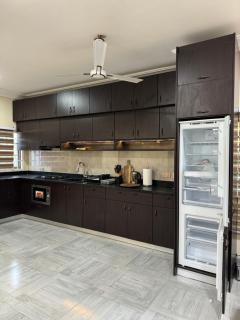 B4 Rentals - Ajiringano - 6