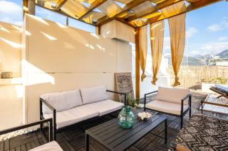 Urban Nest - Loft with Private Rooftop Garden - Kalamata - 8