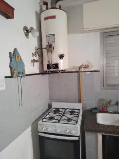 Casa dos dormitorios cochera a 100 metros del Mar en Claromeco - 4