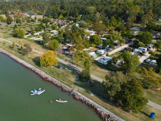 Aranypart Camping & Apartments - Siófok - 0