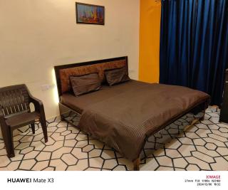 Kashi yatra guest house - 5