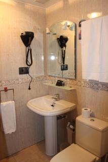 Hotel Valdés - Gijón - 7