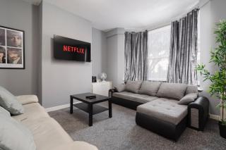 Serviced Accommodation Liverpool by Tomla- Free Parking - Liverpool - 2