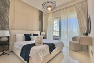 Beachfront Designer 2BR Luxury Private Escape by Vibel - Dubai - 8