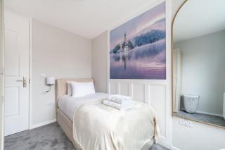 Excellent 3-Bed Flat In Elephant & Castle - London - 7