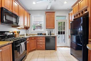 Columbia Heights Townhouse - Washington - 4