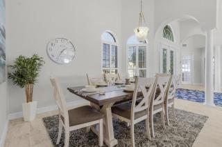 Gulf Access, Heated Pool, Bicycles, & More - Coral Coast Villa - Roelens - Cape Coral - 2