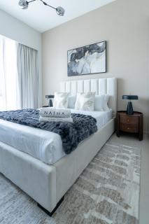 Nasma - Sky-High Chic Luxe 1-BR in Downtown Dubai - 1