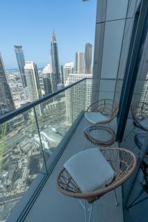 Nasma - Sky-High Chic Luxe 1-BR in Downtown Dubai - 9