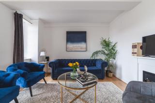 Arte Stays - 3-Bed Flat with 3 Bathrooms - Heart of Finchley road - 2 min walk to Underground Station - London - 3