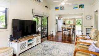 'nelly's Hidden Cottage' - Bongaree - 9