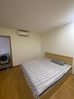 A room for rent with a private bath, speed wifi - Hanoi - 5