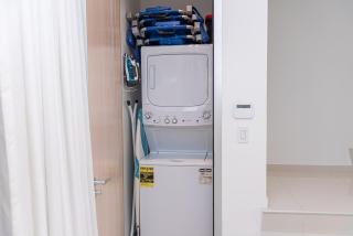 Opal Rental II - Palm-Eagle Beach - 2