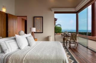 Award-winning Villa in a Secluded Location - Zihuatanejo - 1