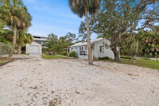 Merrilly Cottage - Cedar Key - 8