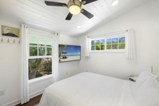 Sunrise Cottage - 1