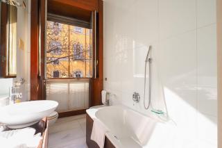 San Babila City Centre Apt - Milan - 1