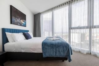 Luxury 3brm Sub Penthouse - 9