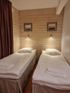 The Sleeping Bear - Inari - 2