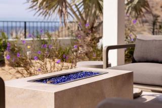 Boutique Ocean Escape with Relaxing Amenities - 5