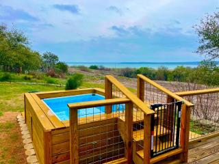 6bed 4bath 3 acres with 18i0 degree views pool firepit - 2
