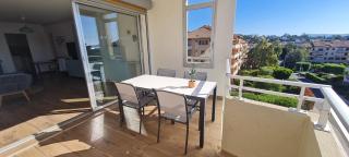 T3, 2ch, classé 3,parking gratuit sur place à 600m de la plage, des commerces ,du port proche st tropez - Cavalaire-sur-Mer - 0