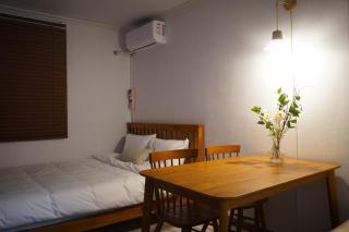 Busan Subway 6min #2 Rooms #2 Queen Beds #Hotel Bedding #OTT #Table#1st Floor - Busan - 3
