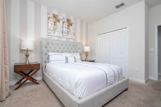 Home 6Bed , Themed Rooms, Game Room, Storey Lake - Kissimmee - 3