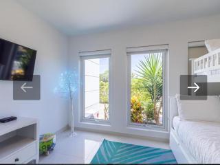Malmok Rental - Palm-Eagle Beach - 1