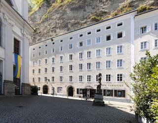 Citycenter Salzburg am Ursulinenplatz - Selfcheckin Suiten - 0