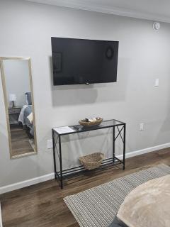 The Comfort Cove - 1