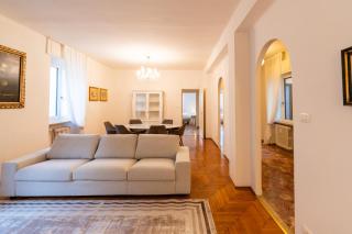 Domus Verona - Elegante residenza con affaccio su Porta Leoni - Verona - 4
