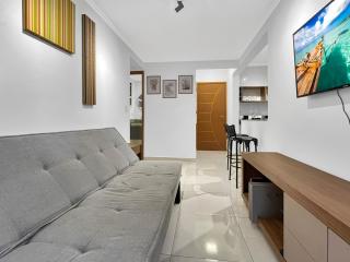 1 Suíte 2 Quartos Churrasqueira Varanda Garagem - Praia Grande - 3