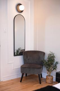 #9 - Classic Studio - Self Check in - Plateau - St-Denis - AC - TV - 7