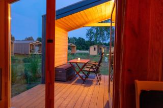 408 Kleinis Tiny House mit Kamin bis 4 Pers - 4