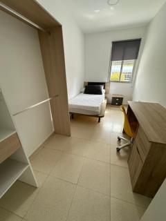 Habitaciones privadas con baño compartido en espectacular piso - 7