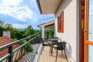 Apartment Lara with Swimming Pool - Paradiz - Labin - 2