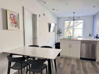 Luxury New 1B1B Private Balcony w Dryer Washer 525Pkwy - 8