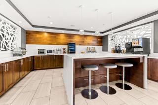 Best Western Plus Airdrie Gateway - 3