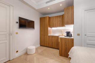 Charming Pied-à-Terre Champs-Élysée - París - 3