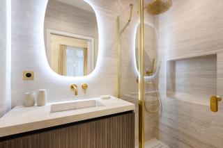 Charming Pied-à-Terre Champs-Élysée - París - 2