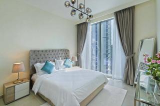 Chic 2-Bedroom Downtown Gem - 7