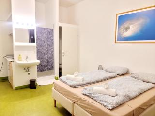 Tota K - Vienna - 8