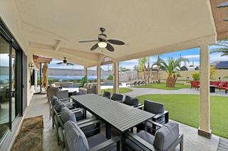 New Luxurious 6BR Villa Near LV Strip w Pool & Spa - Las Vegas - 8