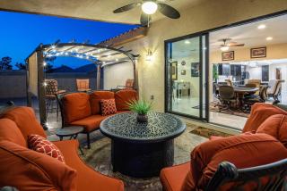 New Luxurious 6BR Villa Near LV Strip w Pool & Spa - Las Vegas - 9