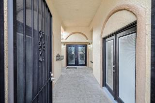 New Luxurious 6BR Villa Near LV Strip w Pool & Spa - Las Vegas - 5