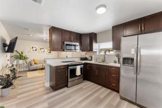 Stylish 2BR Miami Home with Gated Parking & Patio - 8