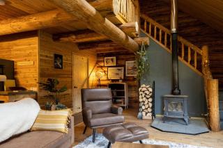 The Airstrip - Runway Cabin - 4