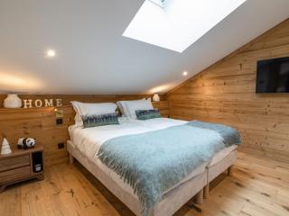 Appartement haut de gamme à Courchevel 1650 avec garage, balcon et WiFi - FR-1-575-167 - Courchevel - 2