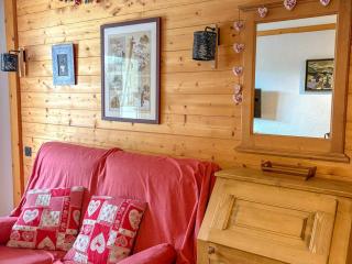 Confortable séjour à Notre-Dame-de-Bellecombe pour 4 personnes avec cuisine équipée - FR-1-807-65 - 3